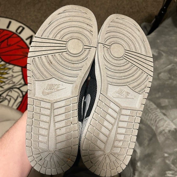 Air Jordan 1 Shadow Flyknit - Picture 9 of 9